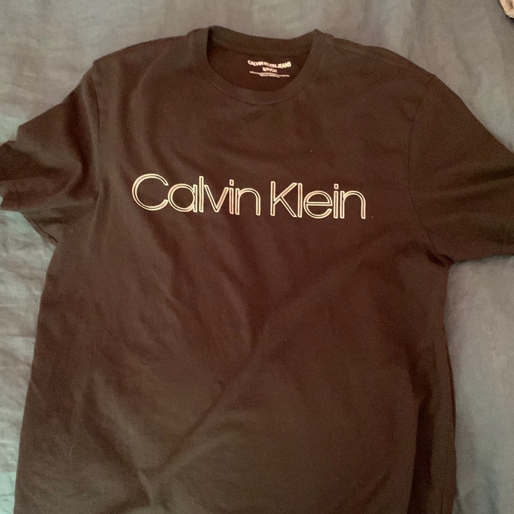 Calvin Klein T shirt